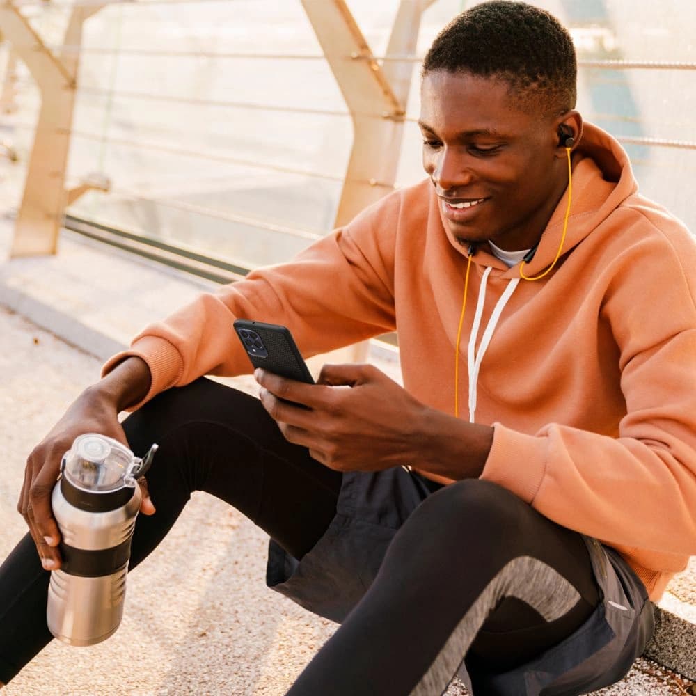 Etui Spigen Liquid Air Samsung Galaxy M53 5G Matná černá - 12