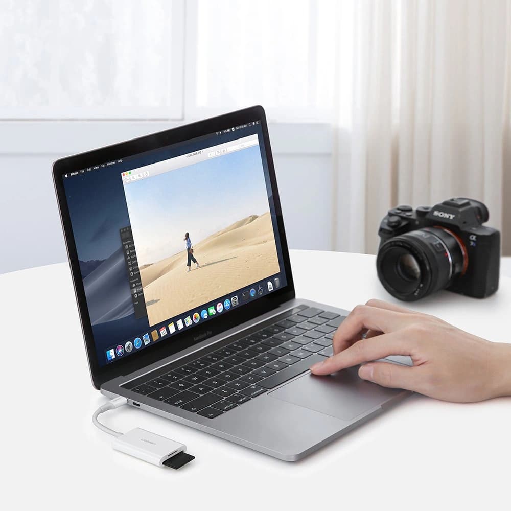 Čtečka karet SD/microSD/TF UGREEN CM265 USB-C 3.2 Gen 1 bílá - 3