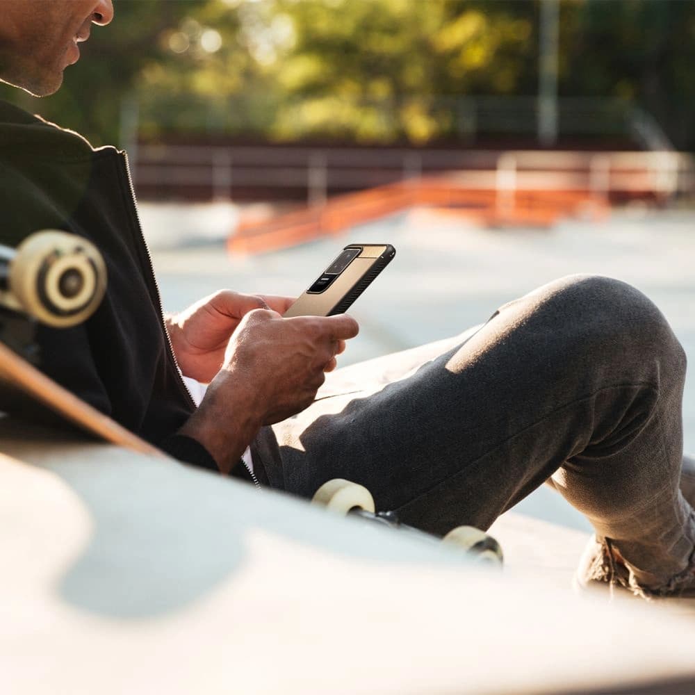 Spigen Rugged Armor POCO F4 Matte Black - 14