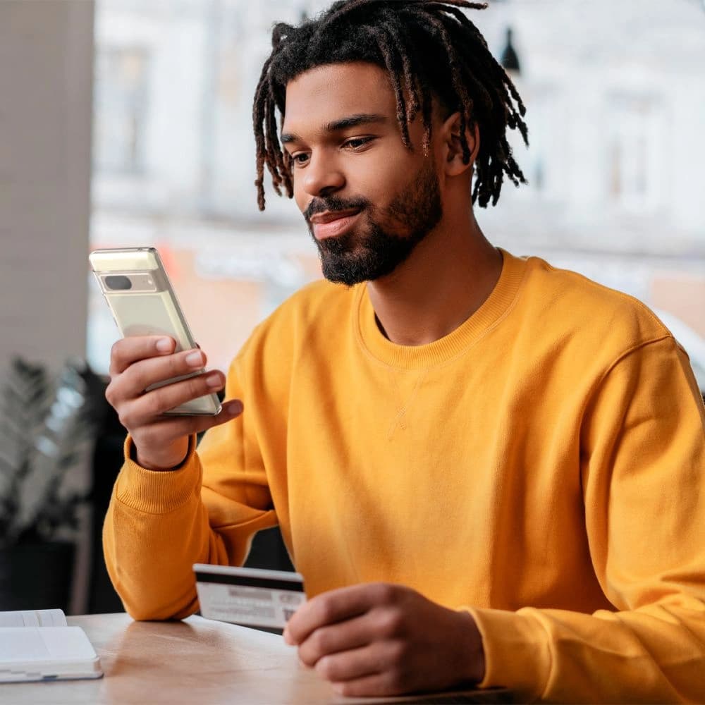 Etui Spigen Ultra Hybrid Google Pixel 7 Átlátszó - 17