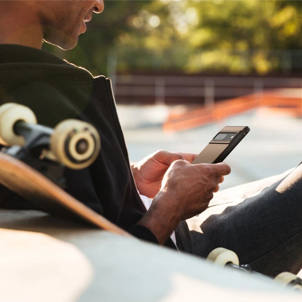 Etui Spigen Rugged Armor Google Pixel 7 Matt Fekete - 9