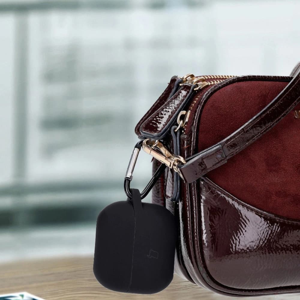 Silikonové pouzdro s karabinkou Bizon Case Headphone Silicone pro Samsung Galaxy Buds 3 / 3 Pro černé - 4