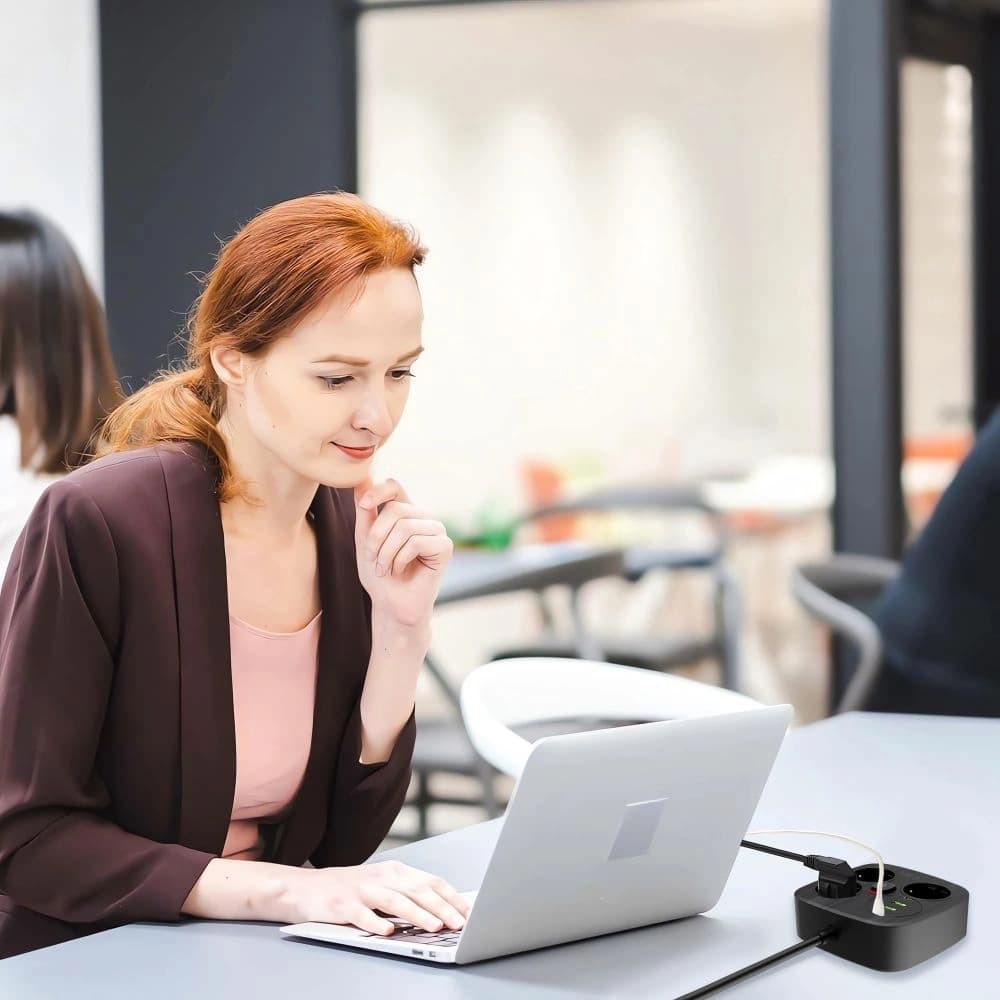 Tech-Protect PCS3X4 Power Strip 2xUSB-A, 2xUSB-C, 3xSocket AC 200cm Black - 7