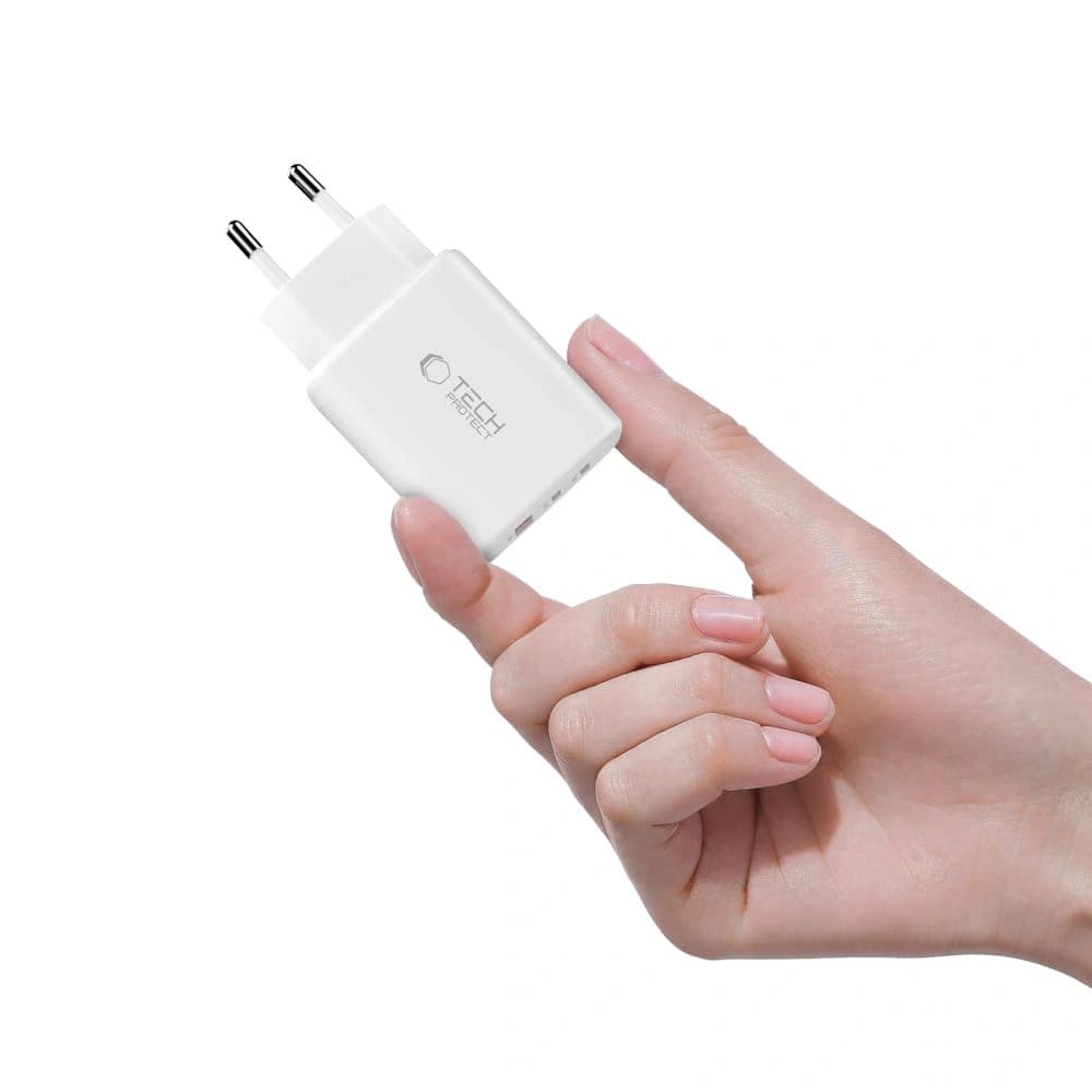 Tech-Protect NCA65W-GAN USB-A, 2xUSB-C hálózati töltő PD 65W / QC3.0, Fehér
 - 5